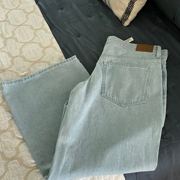 Madewell Light Blue Flare & Wide Leg Jeans - Picture 8 of 8